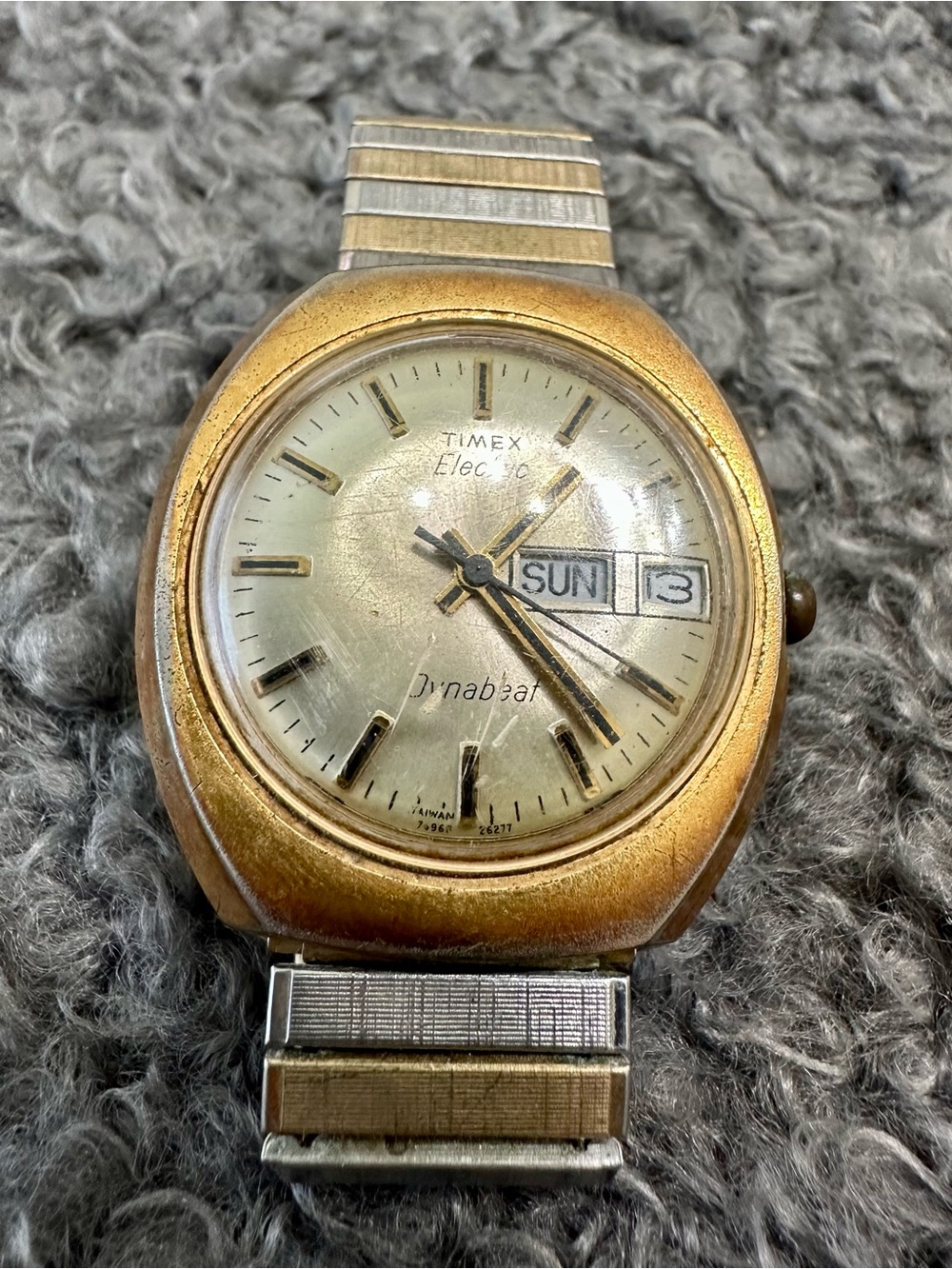 Vintage 1970s Timex Electric Dynabeat Day/Date Watch